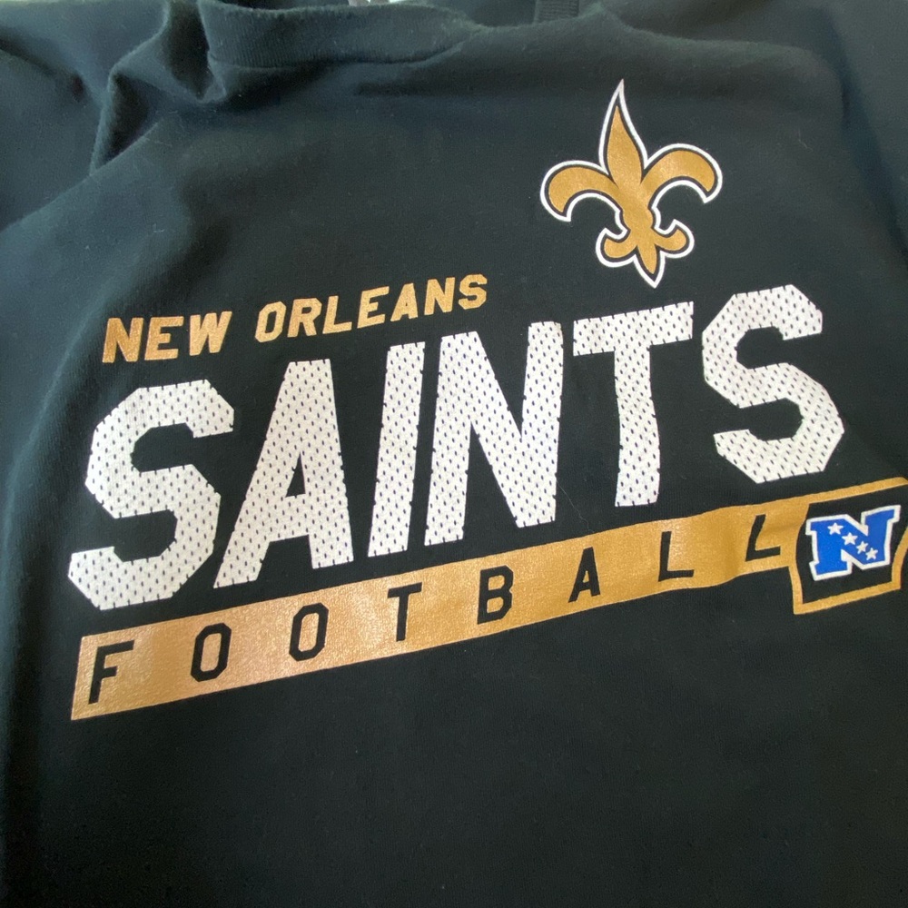 New Orleans Saints Black and Gold NFL TEAM APPAREL Tee Shirt